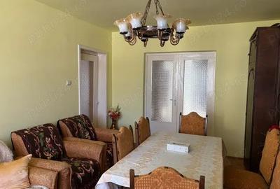 Vand apartament 4 camere, Jibou, Salaj - 2