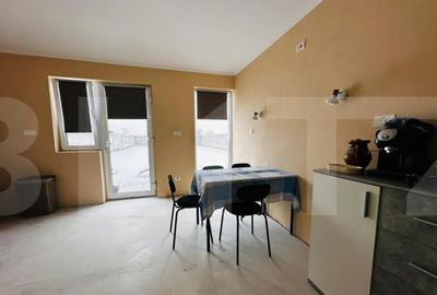 Casă cu 5 camere cu Teren 650 Mp în Central