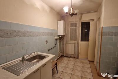 Apartament cu 2 camere semidecomandat în Viziru 1