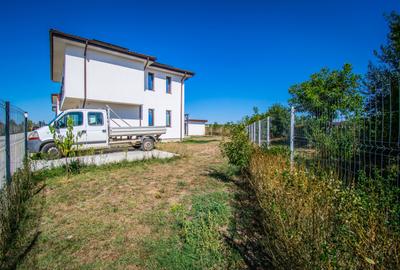Vila verde disponibila, panouri, pompa de caldura, intretinere - 500ron/luna - 4
