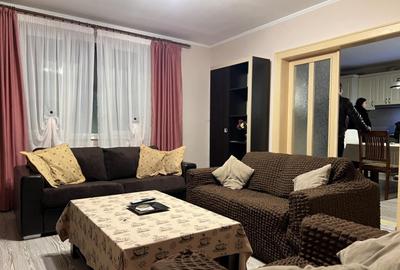 Apartament cu 3 camere decomandat, mobilat în Trei Stejari - 2