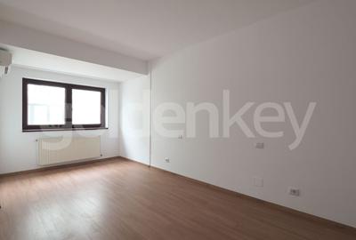 Apartament spatios cu 4 camere nemobilat - 13
