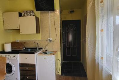 Garsonieră decomandată în Curtici - 2