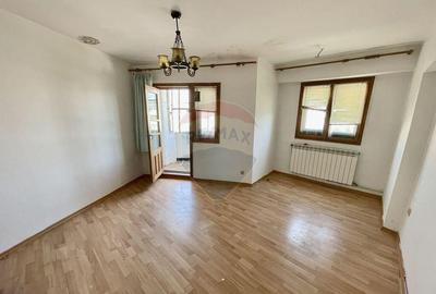 Apartament cu 3 camere de vanzare in zona Brailei - 3