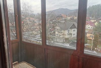 Apartament cu 3 camere decomandat în Sovata - 4