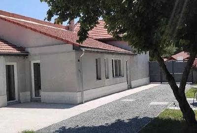 Casă cu 2 camere cu Teren 340 Mp în Central - 3