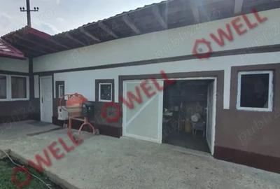 Casă cu 4 camere în Central - 4