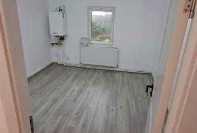 Spațiu comercial, de 55 mp, în Central - 6