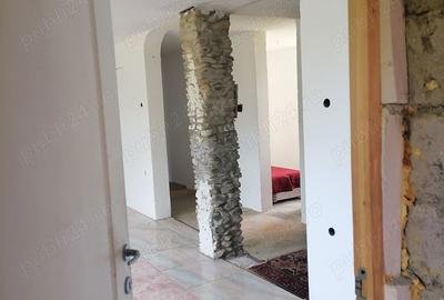 Casă cu 2 camere cu Teren 1440 Mp în Central - 15