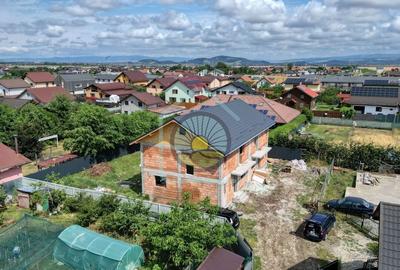 CASA  5 CAMERE IZVOR-TARLUNGENI - 20