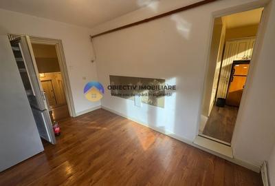 Apartament 4 camere de vanzare ,etaj 1 89,67 mp - Zona centrala - 3