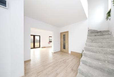 Casă cu 4 camere cu Teren 612 Mp în Bod - 14