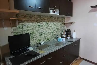 Inchiriez ap.2 camere ICFrimu