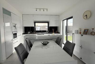 Casă cu 2 camere cu Teren 498 Mp în Cetate - 18