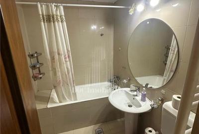 Apartament cu 2 camere decomandat în Floreasca