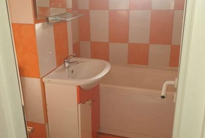 Apartament cu 2 camere semidecomandat în Viziru 1 - 2