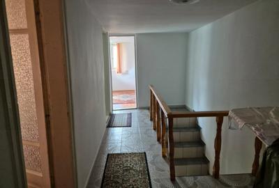 Buzau, casa langa liceul Hasdeu, langa pe str. Plevnei - 4