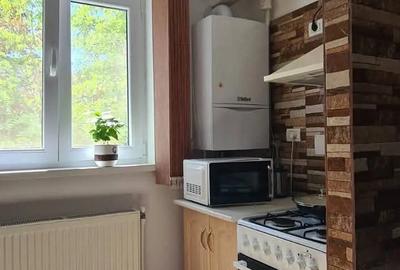 Ap. 2 camere decomandat, etaj 3 din 4, Micro 20 - 7