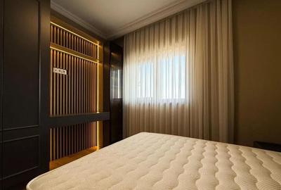 Apartament cu 3 camere decomandat în Galata - 2