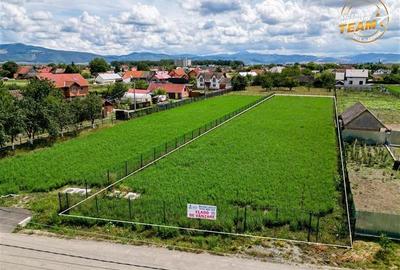 FILM! 1.833 mp intravilan, cu facilitati, recomandat locativ/ investitional - 2