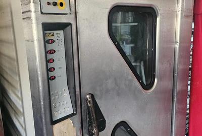 Spațiu comercial, de 190 mp, în Eroii Revoluției - 3