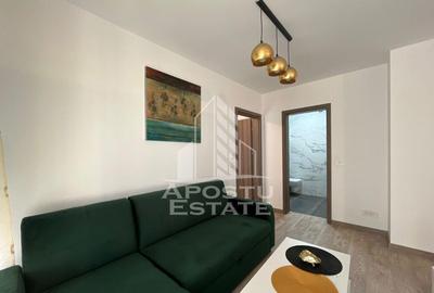 Apartament cu 2 camere semidecomandat, mobilat în Soarelui