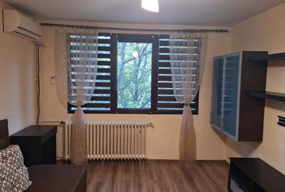 Garsoniera decomandata etajul 3 Brancoveanu Spitalul Marie Curie libera - 3