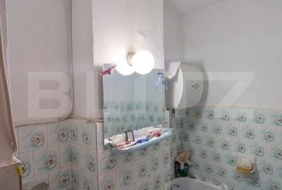 Apartament cu 3 camere semidecomandat în Micro 8 - 1