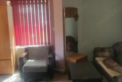 Garsonieră decomandată în Trivale - 6