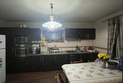 Casă cu 5 camere cu Teren 581 Mp în Brestei - 12