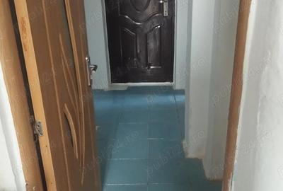 Apartament cu 3 camere semidecomandat în Alexandriei - 1