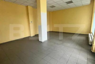 Spațiu comercial, de 120 mp, în 22 Decembrie - 3