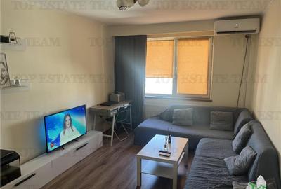 Apartament 3 camere decomandat 13 septembrie