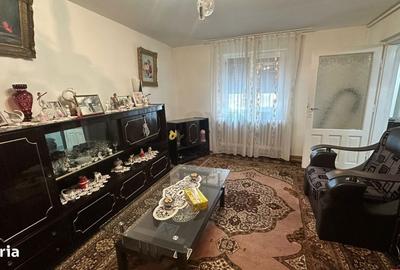 Casă cu 4 camere cu Canalizare în Bucureștii Noi - 9
