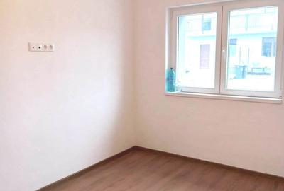 Casă cu 3 camere cu Teren 165 Mp în Central - 5