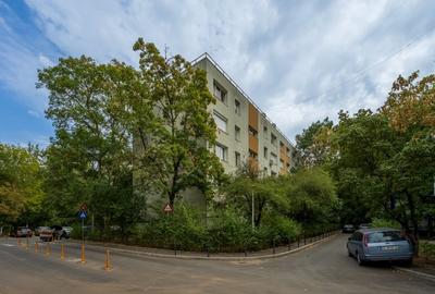 Romancierilor - Lunca Cernei, apartament 3 camere decomandat, 65 mp. - 1