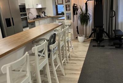 Apartament cu 5 camere decomandat în Noua - 16