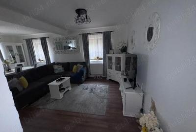 Casă cu 4 camere cu Teren 813 Mp în Central - 9