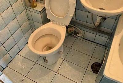 Garsoniera cu vedere la Portul Constan?a Zona Far - 1