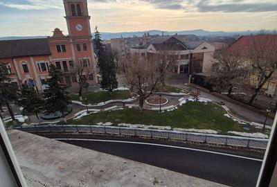 Apartament cu 2 camere decomandat în Central - 8