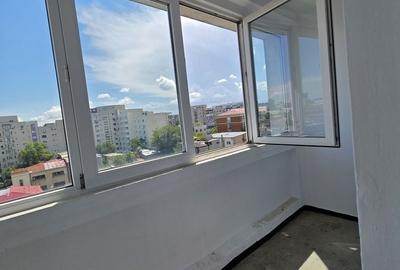 Apartament cu 2 camere semidecomandat în Tineretului