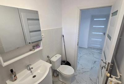 Apartament cu 2 camere semidecomandat în Central - 4