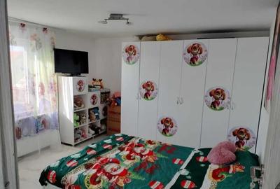 Casă cu 3 camere în Zalhanaua