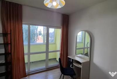 Apartament cu 2 camere decomandat în Sud