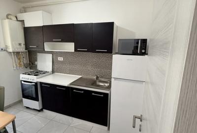 Inchirierz Garsoniera  Militari Residence strada Tineretului - 7