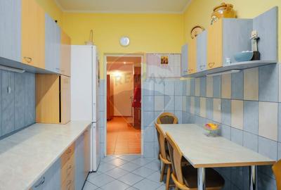 Casă cu 7 camere cu Teren 153 Mp în Ultracentral - 7