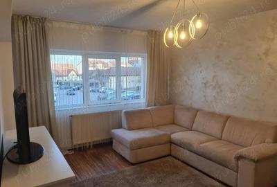 Apartament cu 3 camere decomandat în Central - 8