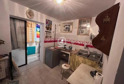 Apartament cu 4 camere decomandat în Dacia - 9