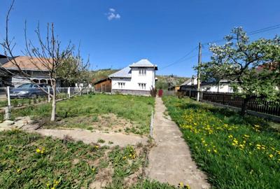 Casă cu 3 camere în Central - 2