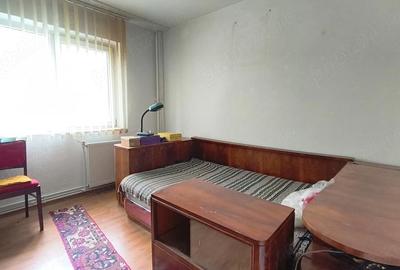 Apartament cu 2 camere semidecomandat în Micro 15 - 2